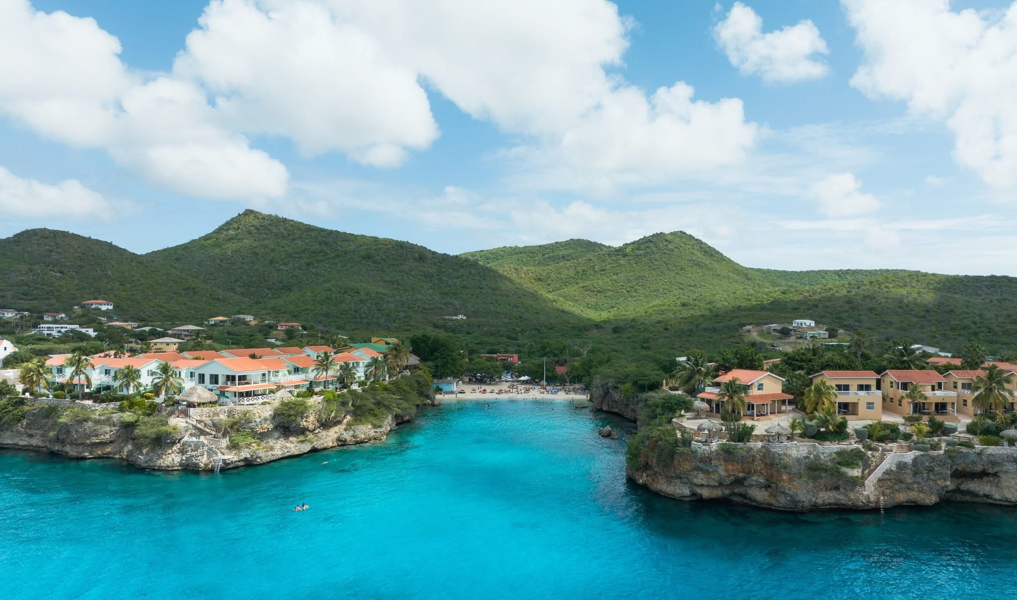 A quiet bay on the west coast of Curaçao